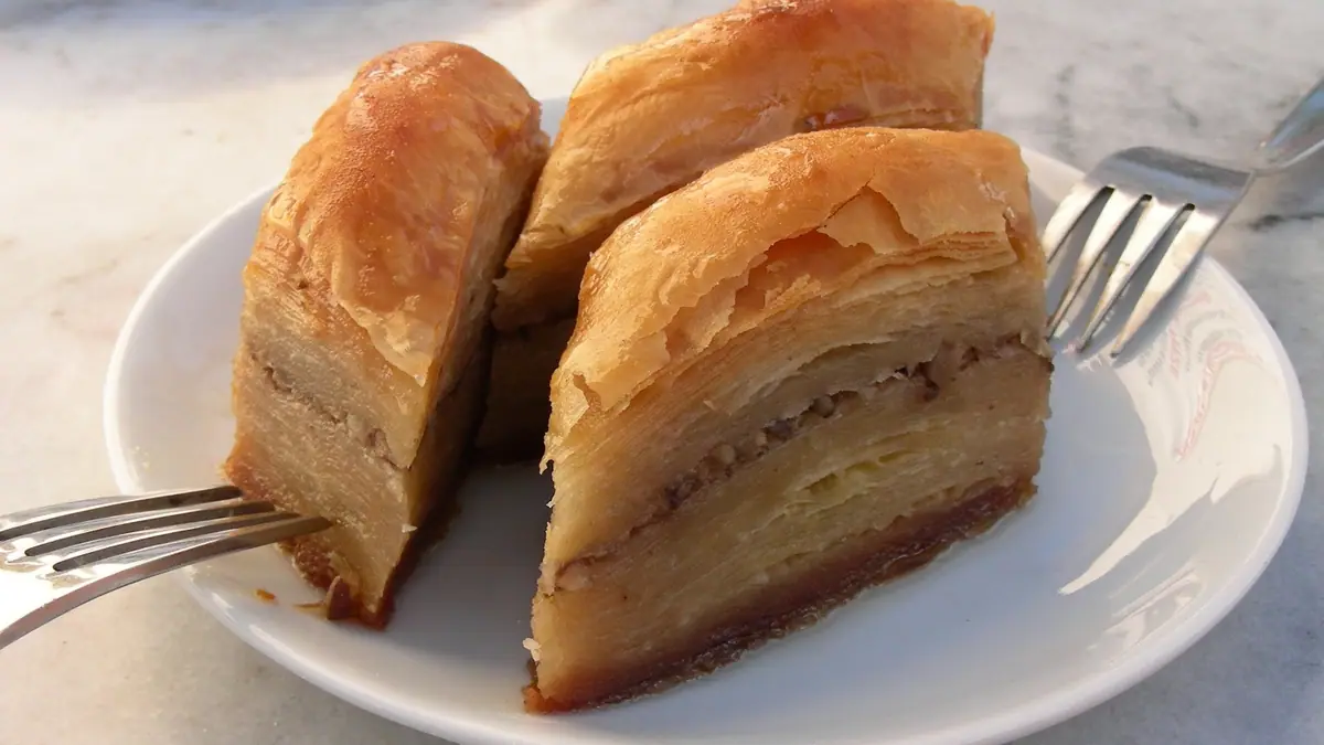 Cake House Bakery – eggless cake shop in High Wycombe town centre